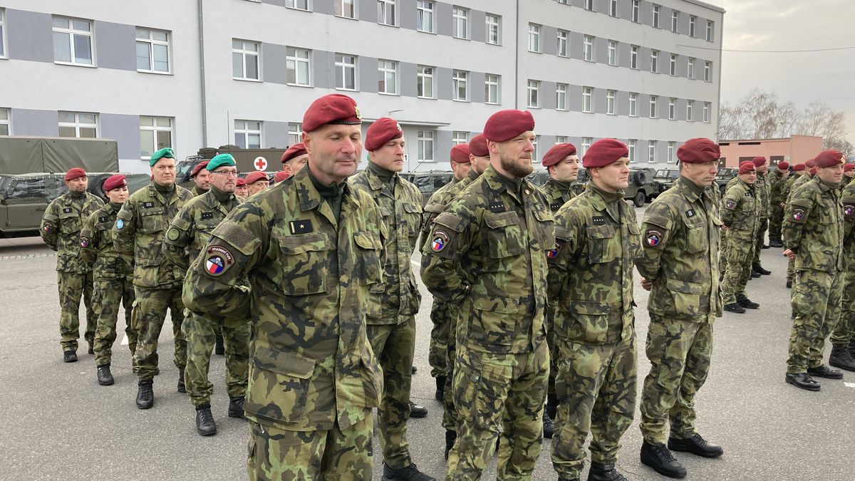 Česko bude moci na východní hranici NATO nasadit až 1200 vojáků